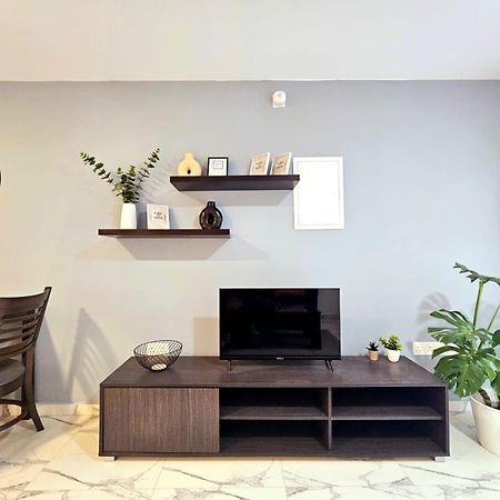 1Bd Beach Apartment Paphos Eksteriør bilde
